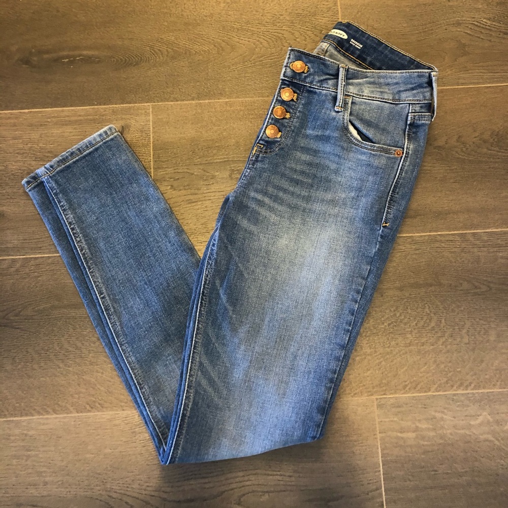 Old Navy Rockstar Super Skinny Jeans